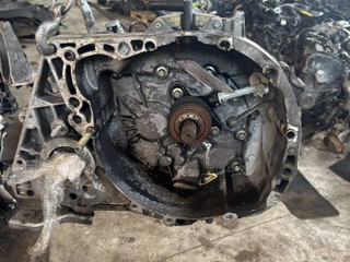 КПП механическая (МКПП) Renault Megane 2 поколение [рестайлинг] 2008, 1.6 л., i, K4M 812, бензин, МКПП, передний привод, JH3142