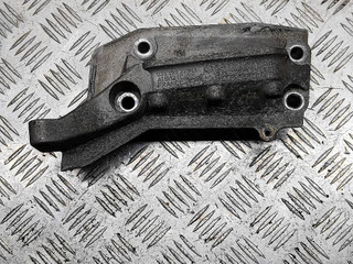 кронштейн двигателя Volkswagen Lupo 1 поколение 2003, 1.4 л., i, бензин, МКПП, передний привод, 036199275M