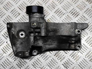кронштейн генератора Volkswagen Polo 4 поколение 2003, 1.4 л., i, BBZ, бензин, МКПП, передний привод, 036145169G