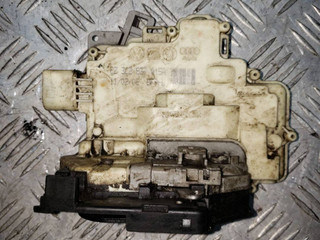 замок двери задней левой Volkswagen Passat B6 2006, серебристый, седан, 3C2837015A