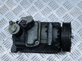компрессор кондиционера Volkswagen Passat B6 2009, 2.0 л., CBDA, дизель, МКПП, передний привод, 5N0820803A