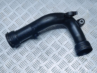 патрубок интеркулера Volkswagen Golf 5 поколение 2008, 2.0 л., TDi, BKD, дизель, АКПП, передний привод, 1K0145770D, 1K0145762AD