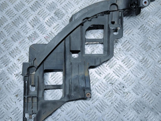 крепление фары левой Volkswagen Golf 6 поколение 2009, 2.0 л., TDi, CBDC, дизель, 5МКПП, голубой, передний привод, правый руль, 5K0807227A