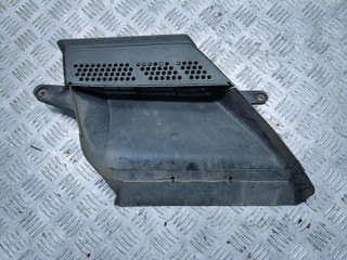 воздухозаборник Audi A4 B8/8K 2010, 2.0 л., TDi, CAGB, дизель, 6МКПП, серебристый, универсал, правый руль, 8K0129618