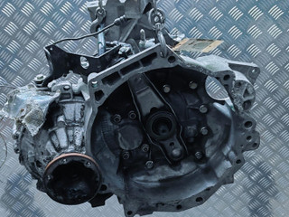 КПП механическая (МКПП) Volkswagen Golf 4 поколение 2003, 2.0 л., i, BEH, бензин, 5МКПП, передний привод, EGU