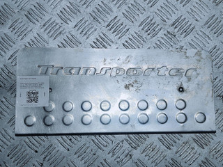 накладка на порог Volkswagen Transporter T5 2006, 2.5 л., TDi, AXD, дизель, робот, серебристый, микроавтобус, передний привод, правый руль