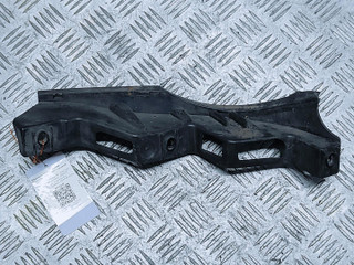 крепление бампера Volkswagen Passat B6 2007, 2.0 л., TDi, дизель, 6МКПП, серебристый, универсал, передний привод, правый руль, 3C0807890