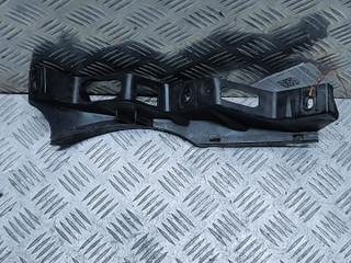Крепление бампера переднего Volkswagen Passat B6 2007, 2.0 л., TDi, дизель, 6МКПП, серебристый, универсал, передний привод, правый руль, 3C0807889