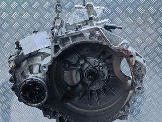 КПП механическая (МКПП) Skoda Octavia 1 поколение [рестайлинг] 2002, 1.4 л., i, BCA, бензин, 5МКПП, передний привод, DUU, DUW, DUW