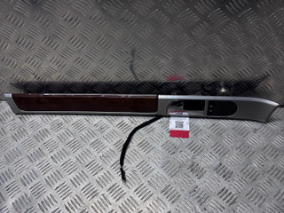 ручка внутренняя передняя левая Volkswagen Touareg 1 поколение [рестайлинг] 2007, 2.5 л., TDi, BPE, дизель, АКПП, чёрный, внедорожник 5 дв., полный привод, правый руль, 7L6035415, 7L6837113, 7L6867439