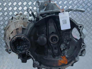 КПП механическая (МКПП) Volkswagen Passat B7 2013, 1.6 л., TDi, CAYC, дизель, 6МКПП, передний привод, JCR