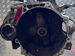 КПП механическая (МКПП) Volkswagen Golf 5 поколение 2005, 1.9 л., TDi, BKC, дизель, 5МКПП, передний привод, GQQ