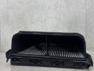 корпус воздушного фильтра Mercedes-Benz E-Класс W212/S212/C207/A207 (2009 - 2013), A2116300103