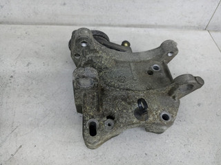 кронштейн генератора Peugeot 307 1 поколение 2005, 9659197780