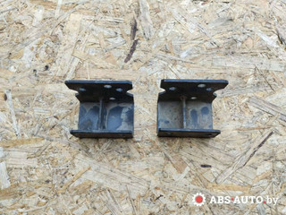 кронштейн (крепление) IVECO Daily 4 поколение 2008, 2.3 л., дизель, МКПП, фургон