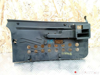 накладка на торпедо (консоль) Mercedes-Benz B-Класс W245 2008, 2.0 л., OM 640.941, дизель, АКПП, A1696800139
