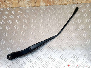 щеткодержатель (поводок стеклоочистителя, дворник) Mercedes-Benz B-Класс W245 2008, 2.0 л., OM 640.941, дизель, АКПП, A1698200140