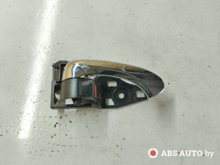 ручка внутренняя передняя правая Toyota RAV4 3 поколение (XA30) [рестайлинг] 2010, 2.2 л., 2AD-FTV, дизель, МКПП, внедорожник 5 дв.