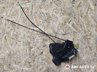 замок двери передней правой Toyota RAV4 3 поколение (XA30) [рестайлинг] 2010, 2.2 л., 2AD-FTV, дизель, МКПП, внедорожник 5 дв., A046698, 4F9093006