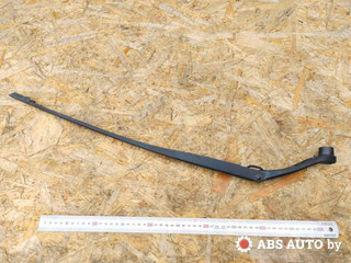 щеткодержатель (поводок стеклоочистителя, дворник) Citroen C5 2 поколение 2011, 1.6 л., дизель, АКПП, универсал, 9682797780
