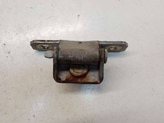 петля крышки багажника Nissan Primera P12 2004, 2.2 л., дизель, МКПП, хетчбэк 5 дв.