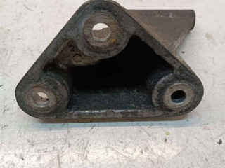 кронштейн (крепление) Nissan Primera P12 2004, 2.2 л., дизель, МКПП, хетчбэк 5 дв.