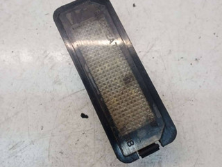 подсветка номера Volkswagen Polo 4 поколение 2002, 1.2 л., бензин, МКПП, L00E81318