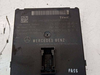 блок комфорта Mercedes-Benz S W221 5 поколение (2005-2009) 2006, 3.0 л., дизель, АКПП, A2215408845, A2215408945, A2214481027