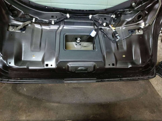 крышка багажника (дверь 3-5) Renault Laguna 3 поколение 2009, 2.0 л., дизель, МКПП, хетчбэк 5 дв.
