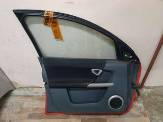 дверь передняя левая Smart Forfour 1 поколение 2005, 1.5 л., дизель, МКПП