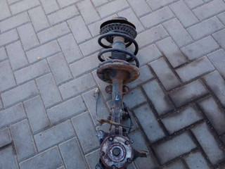 стойка передняя правая Chrysler Grand Voyager 4 поколение 2004, 2.5 л., дизель, МКПП, минивэн