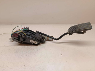 педаль Nissan Primera P12 2005, 1.9 л., дизель, МКПП, черный, универсал, 18002AU410