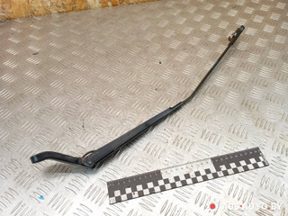щеткодержатель (поводок стеклоочистителя, дворник) Peugeot 407 1 поколение 2006, 2.0 л., RFN (EW10J4), бензин, универсал, 745603