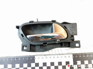ручка внутренняя передняя правая Peugeot 407 1 поколение 2006, 2.0 л., RFN (EW10J4), бензин, универсал, 96526177VD