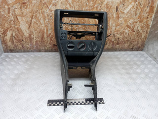 консоль салона Audi 100 4A/C4 1993, 4A1863241B