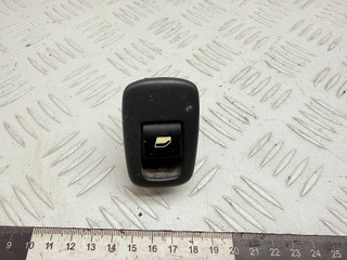 кнопка стеклоподъемника двери Citroen C5 1 поколение [рестайлинг] 2006, 2.0 л., RFJ (EW10A), бензин, МКПП, хетчбэк 5 дв., 96515962ZF
