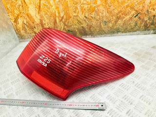 фонарь задний правый Peugeot 407 1 поколение 2008, 2.0 л., RHR (DW10BTED4), дизель, МКПП, универсал