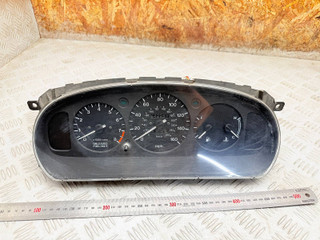 щиток приборов (приборная панель) Mazda Millenia 1 поколение 1997, 2.5 л., бензин
