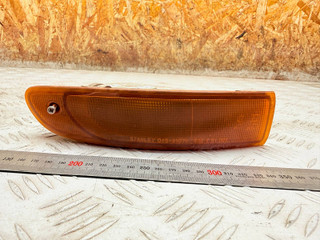 поворотник правый Mazda Millenia 1 поколение 1997, 2.5 л., бензин, 0454107R