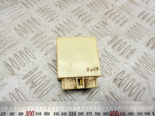 реле (прочие) Mazda Millenia 1 поколение 1997, 2.5 л., бензин, 3211167320
