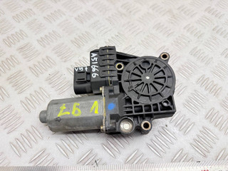 моторчик стеклоподъемника передний правый Audi A6 4B/C5 2000, 2.5 л., AKE, дизель, МКПП, седан, полный привод, 0130821774, 102854XXX