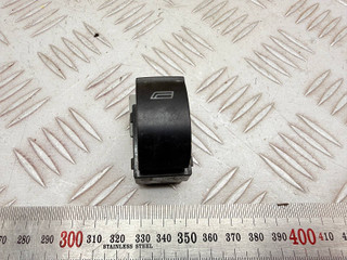 кнопка стеклоподъемника двери Audi A6 4B/C5 2000, 2.5 л., AKE, дизель, МКПП, седан, полный привод, 4B0959855, 501690