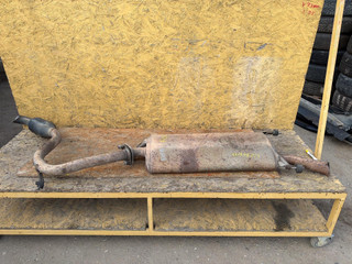 глушитель Volkswagen Touareg 1 поколение 2006, 3.0 л., BKS, дизель, АКПП, внедорожник 5 дв., полный привод, 12841, 32818