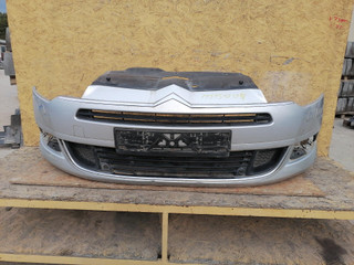 бампер передний Citroen C5 2 поколение 2009, 2.0 л., RHR (DW10BTED4), дизель, АКПП, седан, 9681052677