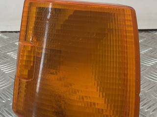 поворотник правый Volkswagen Transporter T4 (1990 - 2003), 701953050