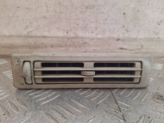 дефлектор обдува салона Volkswagen Transporter T4 (1990 - 2003), 703820963