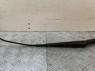 щеткодержатель (поводок стеклоочистителя, дворник) Daewoo Kalos 1 поколение 2004, 1.4 л., F14D3, бензин, МКПП, красный, минивэн, передний привод