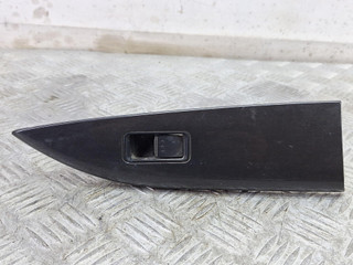 кнопка стеклоподъемника двери задней правой Mazda 6 GG 2003, 2.0 л., дизель, МКПП, темно-синий, универсал
