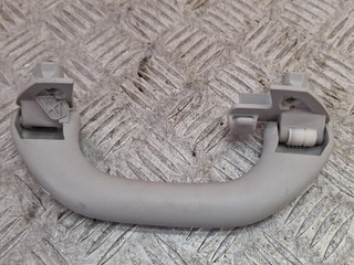 ручка внутренняя потолочная Volkswagen Passat B6 2008, 1.8 л., BZB, бензин, 6МКПП, черный, универсал, передний привод