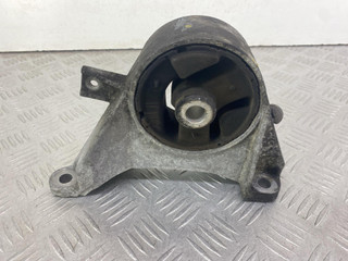 подушка крепления КПП Opel Vectra C 2004, 2.2 л., Y 22 DTR, дизель, МКПП, серебро, универсал, передний привод, 2103118